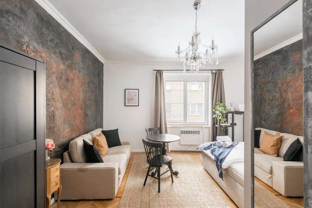 Crystal Apartment Prague