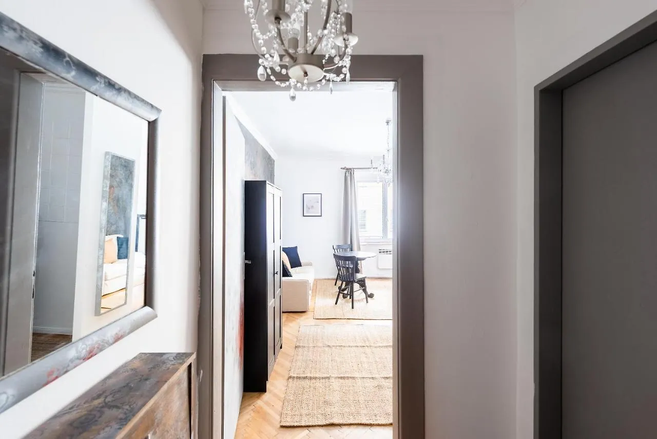 Crystal Apartment Prague
